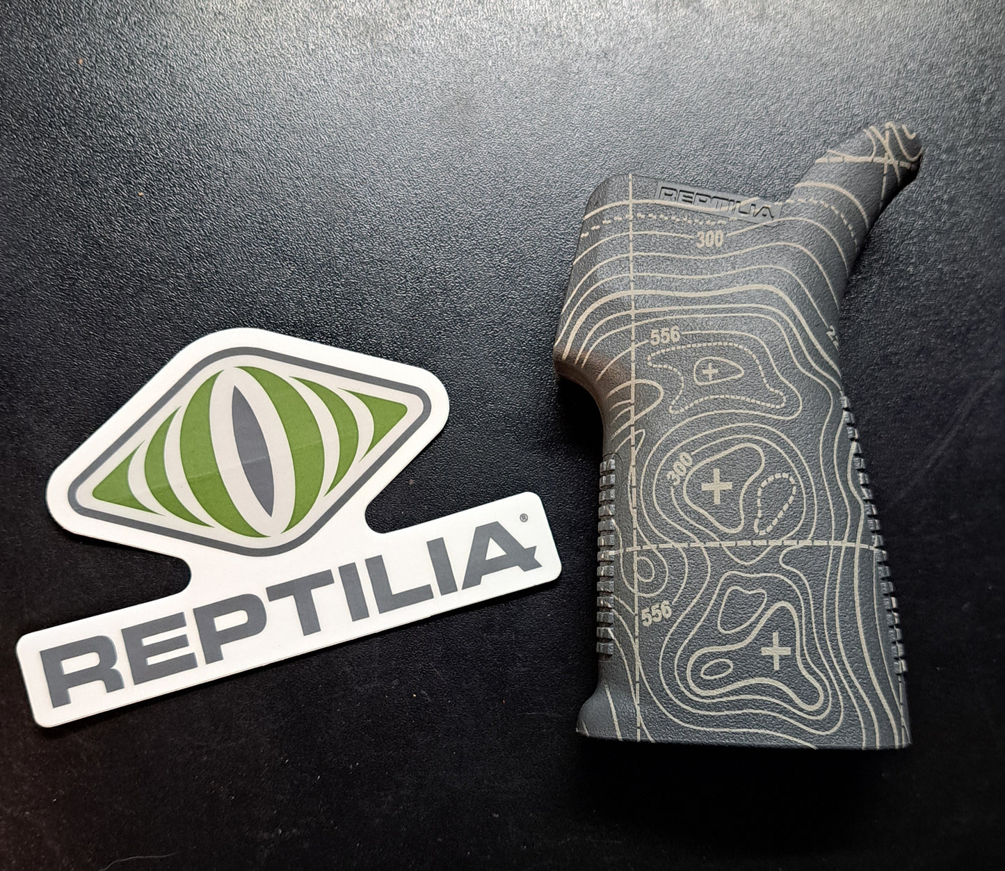 Grey topo Reptilia grip