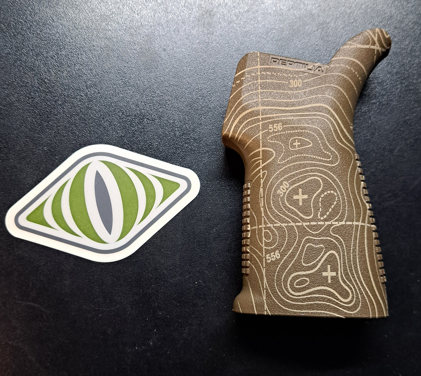 FDE topo Reptilia grip