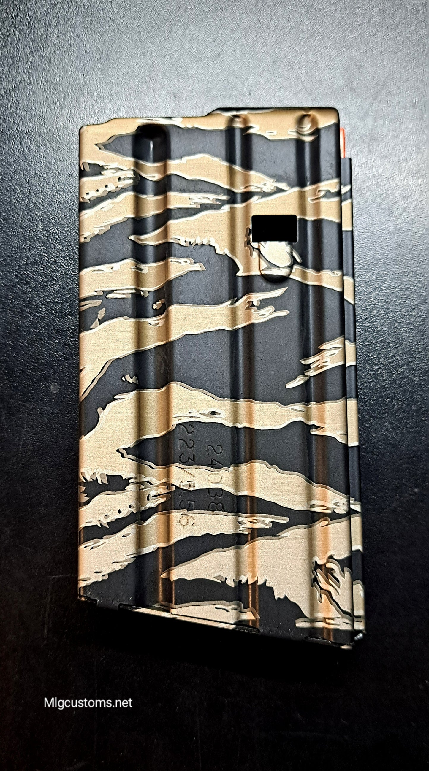 Tigerstripe steel mags